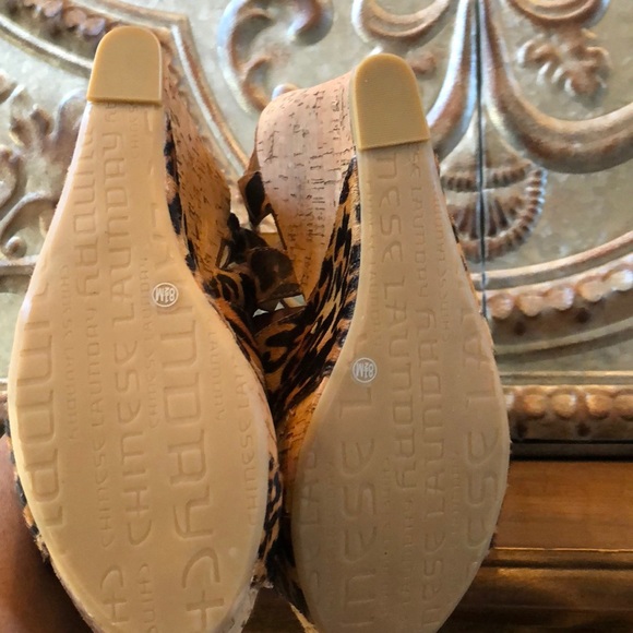 Wedge+cork+leopard 🤗 - Picture 4 of 5